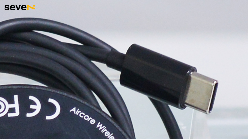 đế sạc không dây aukey 15w